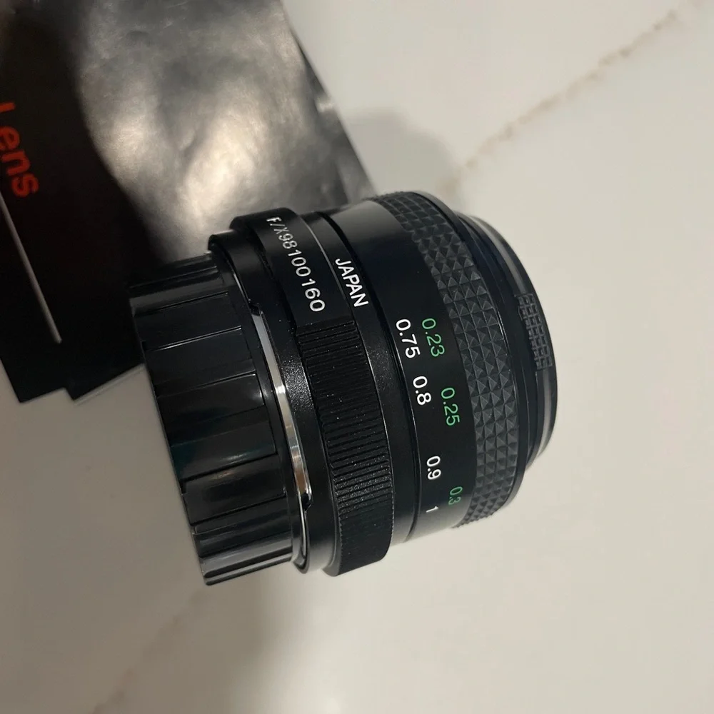 Vivitar 28mm 1:2.8 Wide Angle MC 49mm Lens
